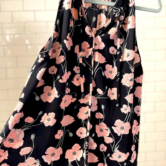 Halter-top blouse, Lemon Tart Brand. Black with pink/grey flowers, Size L - Picture 3 of 5